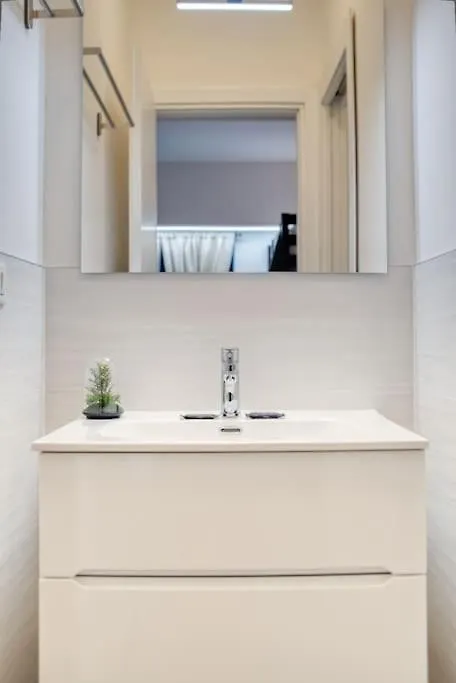 Apartment Suzzani 273 - Interno A4 Milan