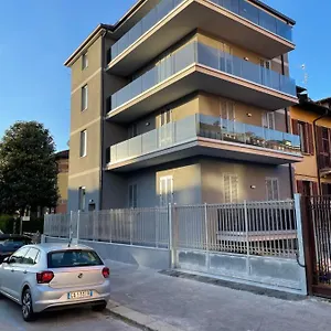 Carissimi 4 Apartment