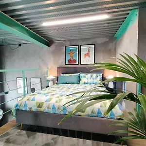  Apartment Loft Art Bicocca